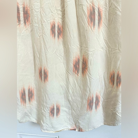 Cotton on Garments Off White & Orange Aztec Print Relaxed Fit Button Down, Large - Picture 5 of 5